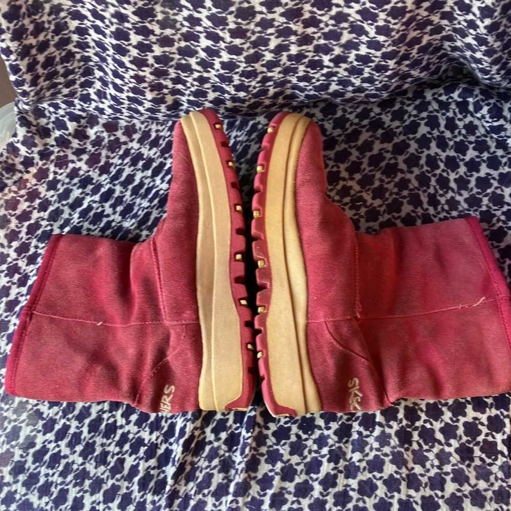 Vintage Y2K Skechers Girl’s pink suede hearts snow boots size 4 white faux fur